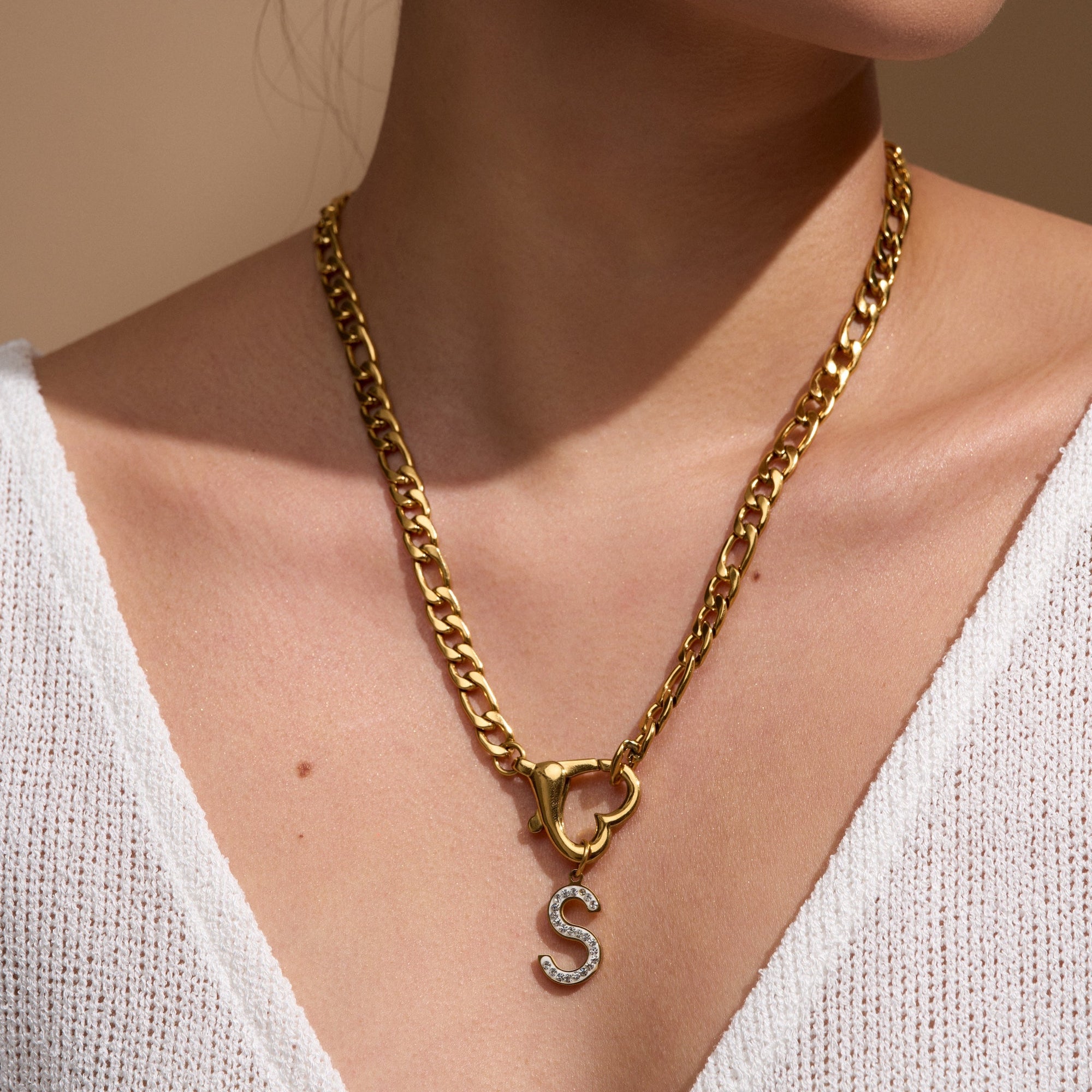 Collier charm LOVA