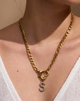 Collier charm LOVA